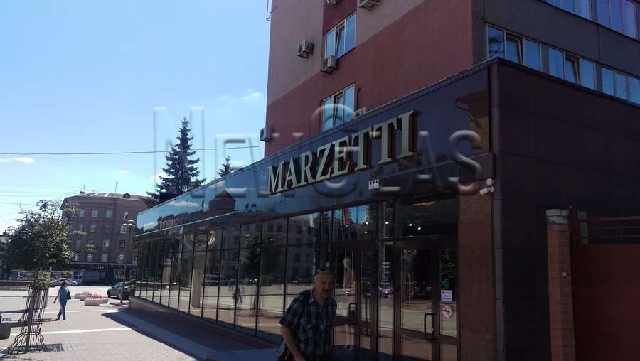 Стеклянные перегородки для магазина, г. Брянск «MARZETTI».
